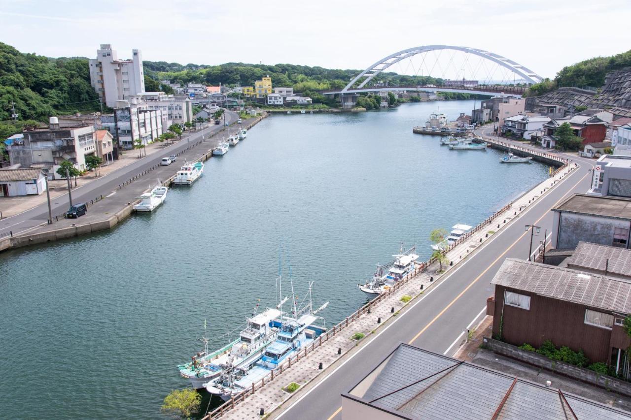 Iki Marina Hotel Exteriér fotografie
